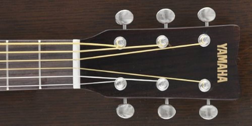 YAMAHA ヤマハ　ミニギターJR2S NT Amazon | ヤマハ YAMAHA ミニギター JR2S NT | エレキギター
